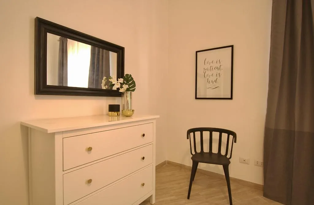 Ostia Holiday Domus In Laterano Roma Apartamento