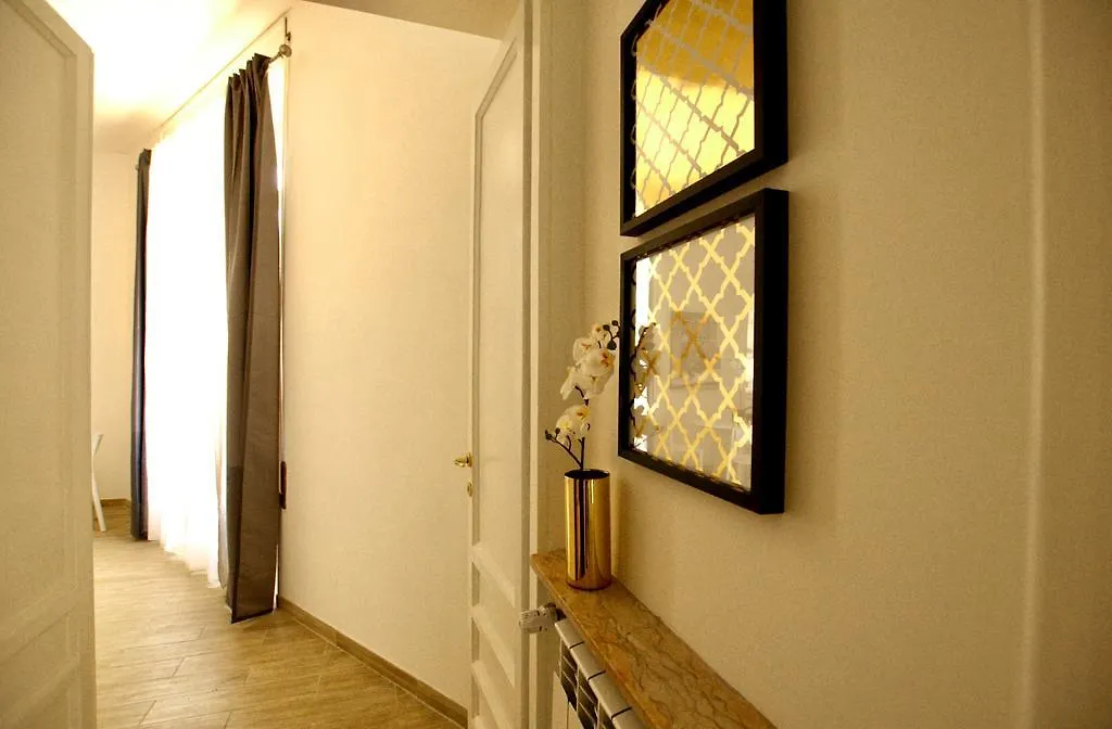Ostia Holiday Domus In Laterano Roma 0*,  Italia